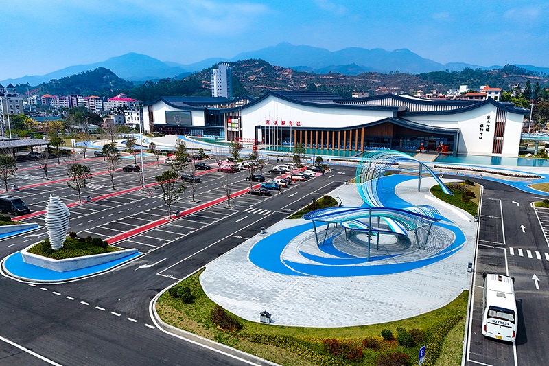 公司信创数智底座中标福建高速信息商户管理...